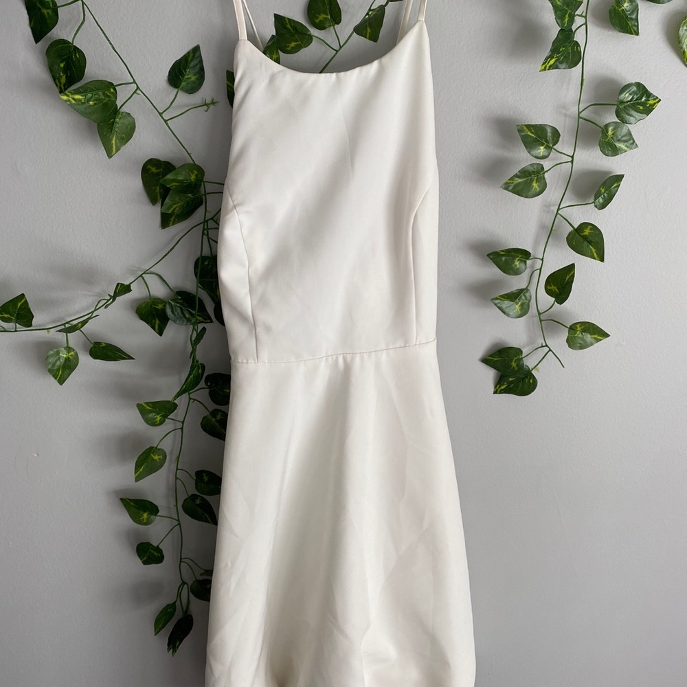 LuLus white dress